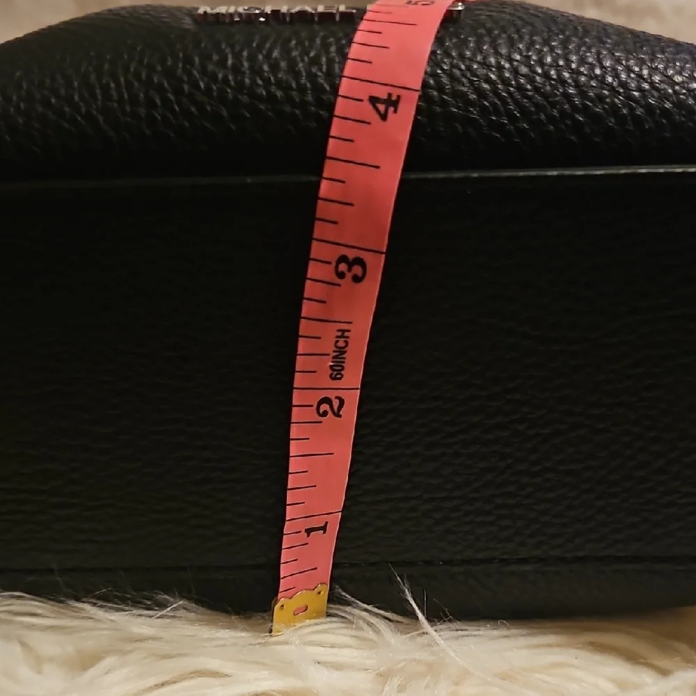 Michael Kors Black Bag with Silver Chain - Picture 4 of 7